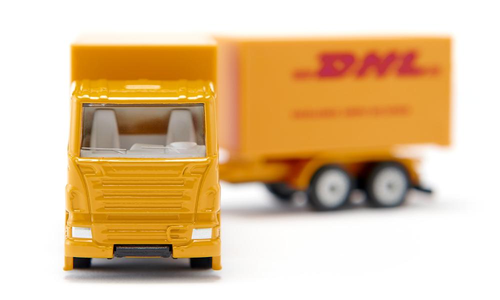 camion con rimorchio DHL