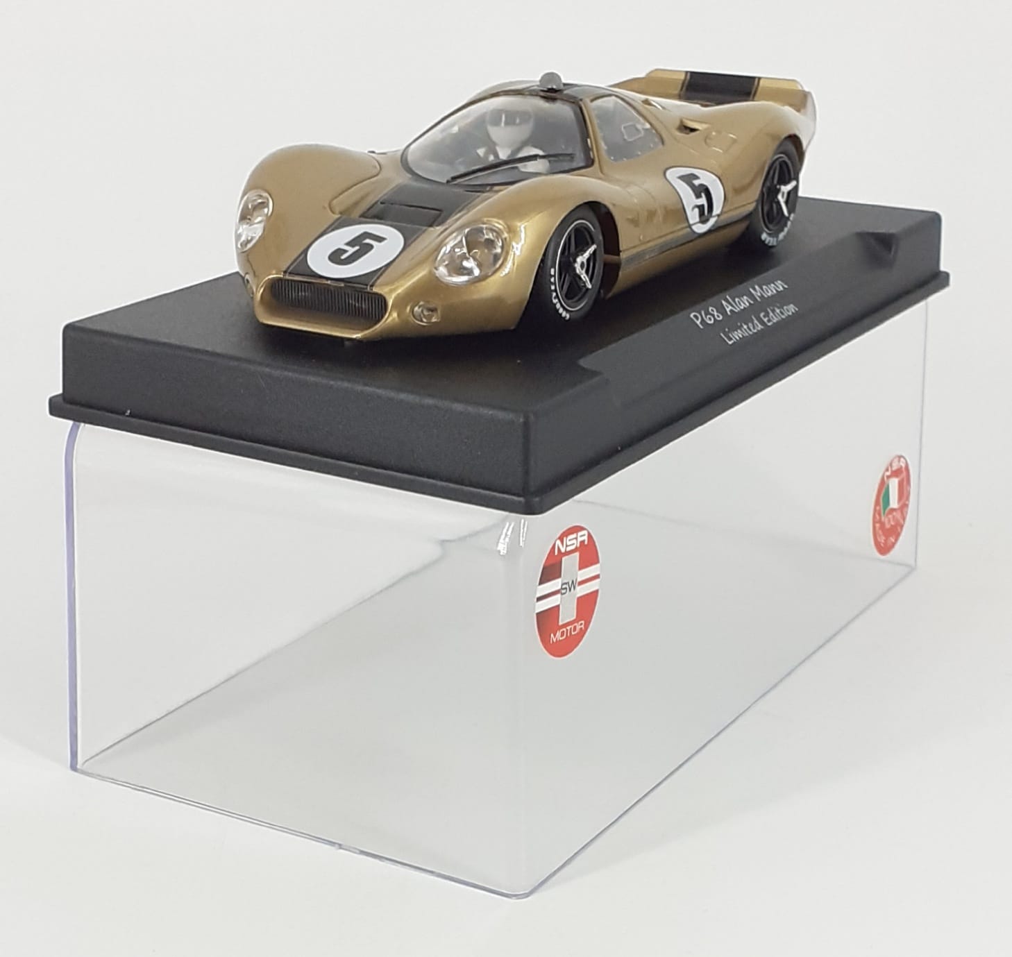 P68 Alan Mann ltd gold edition n'5