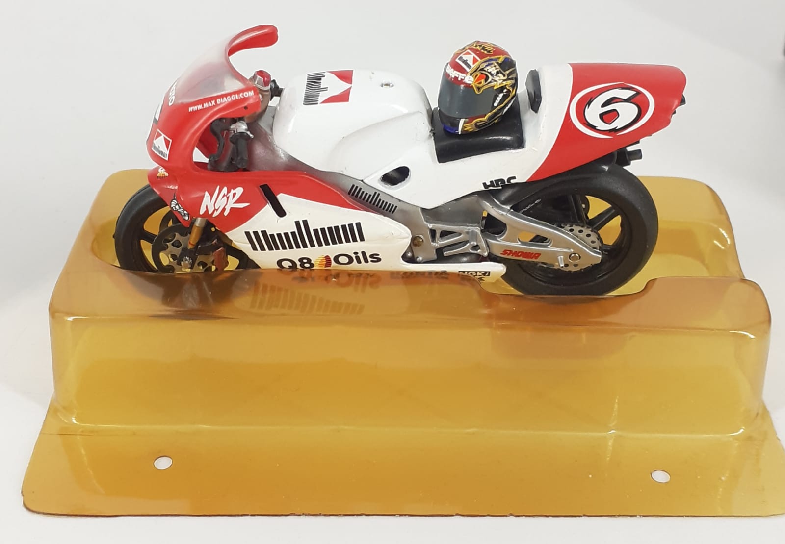 Honda NSR 500 &quot;Kanemoto&quot; Max Biaggi 1998 1\24
