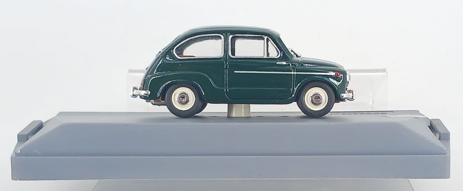 Fiat 600 D Berlina stradale Verde 1960 1:43