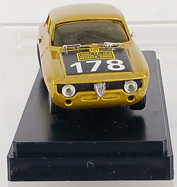 Alfa Romeo Giulia Sprint GTA 1965 con Decal 1/43