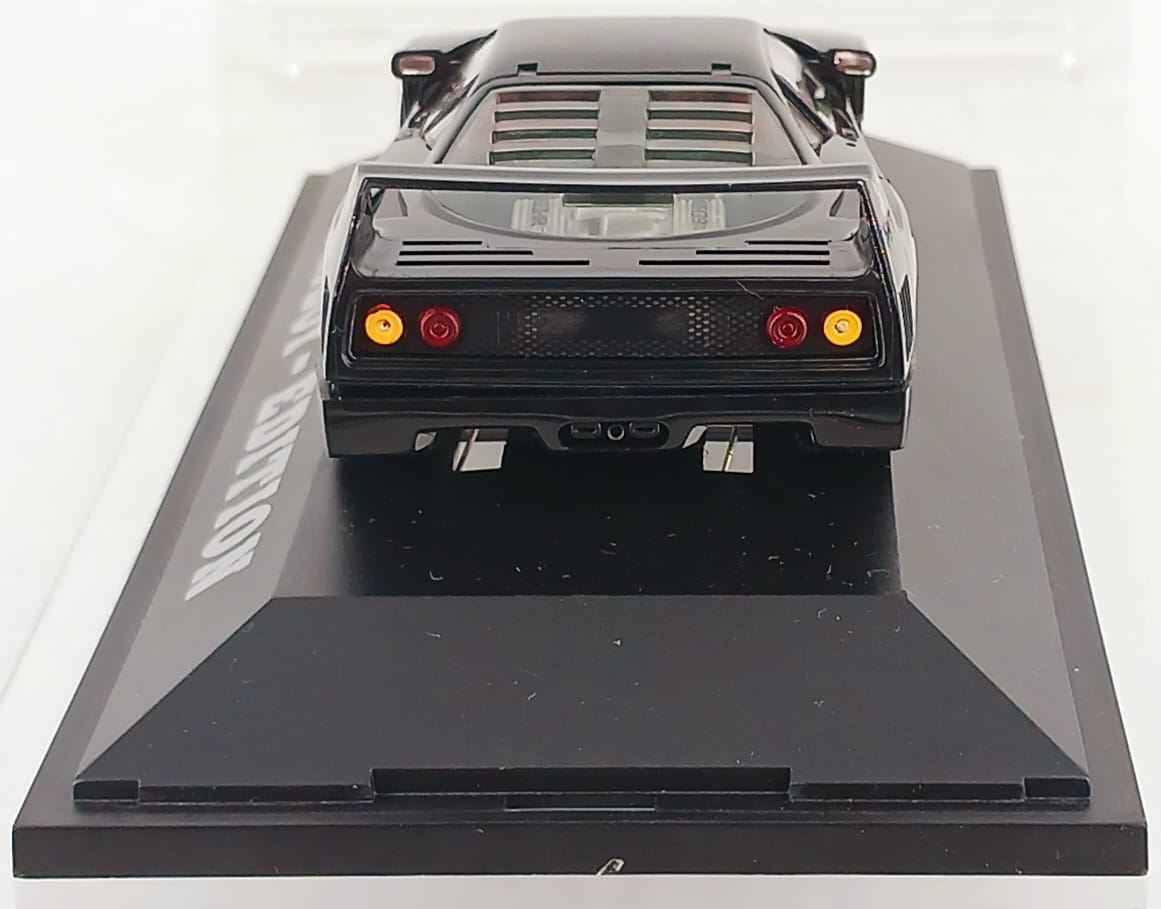 Ferrari F40 Playboy Edition 1:43