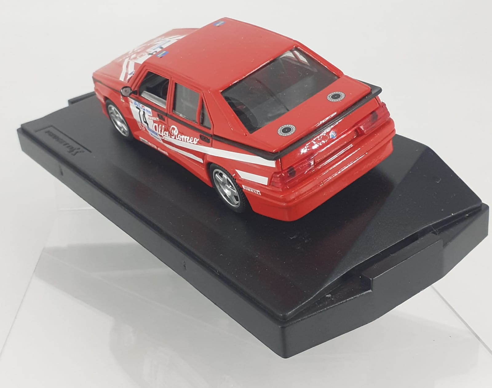 Alfa romeo 75 evoluzione Gr.A Giro d'Italia 1987 1/43