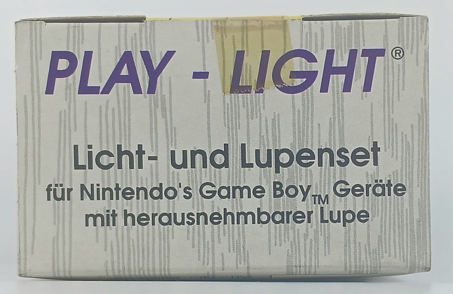 Luce con lente di ingrandimento per gameboy