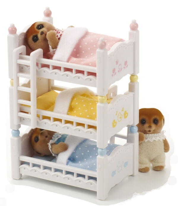 Letto a soppalco per bambini a tre piani