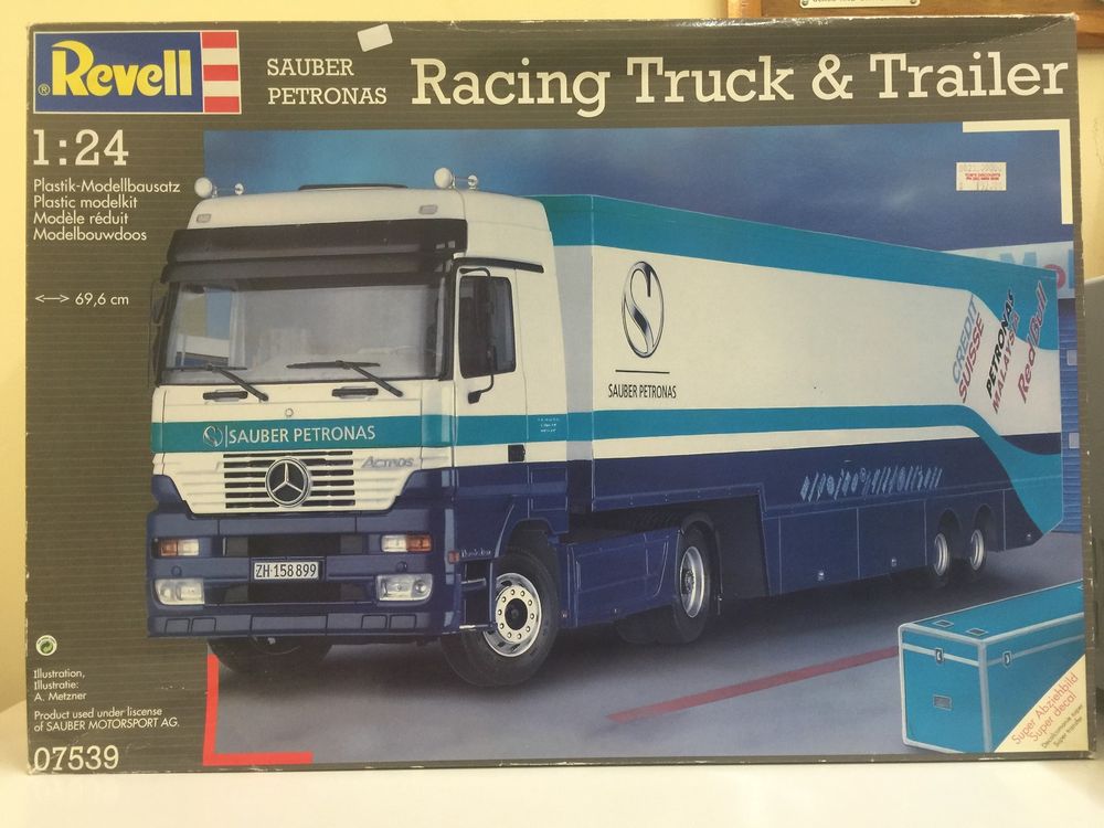 camion sauber racing truck 1:24
