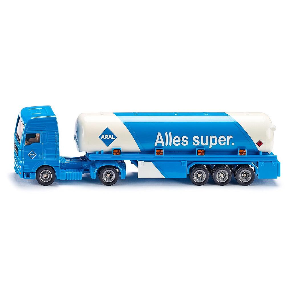 Camion trasporto carurante Aral