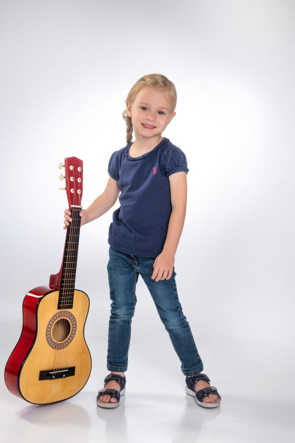 chitarra classica in legno 75cm per bambini