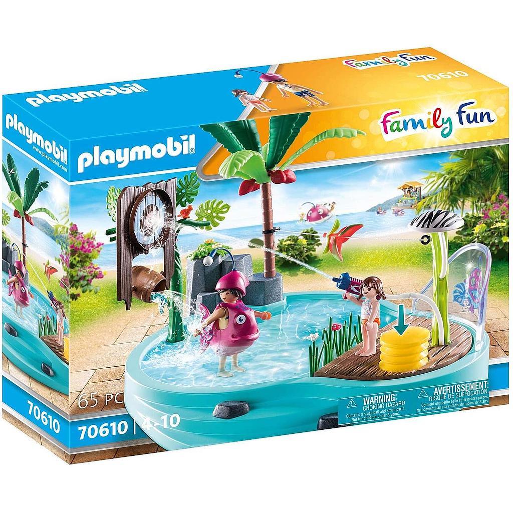 Piscina con giochi d'acqua