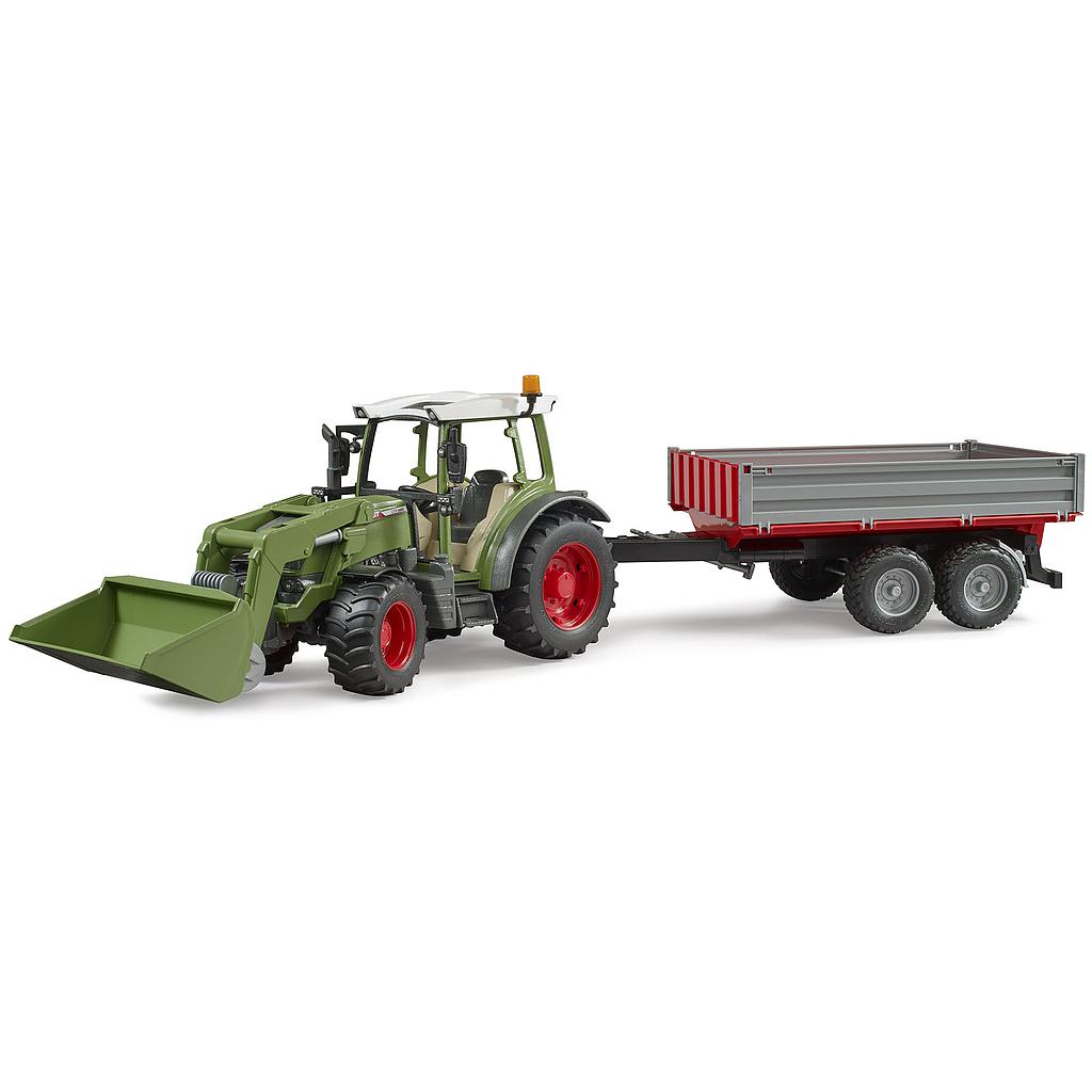 Trattore Fendt con rimorchio