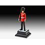 Queen's Guard 1/16