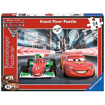 Un emozionante duello Cars 24pz