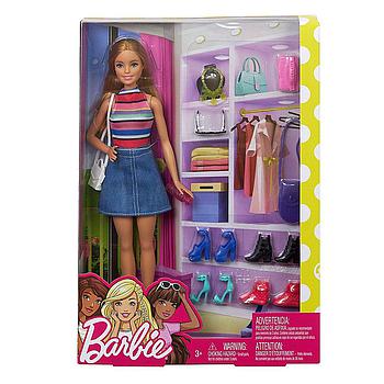 Barbie con scarpe e accessori