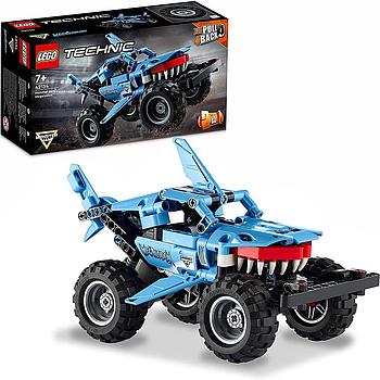 Monster Jam™ Megalodon™